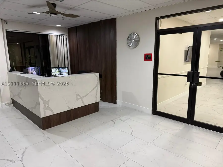 900 NE 195th St #105, Miami, FL 33179 - #3