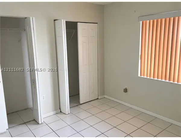 3051 W 76th St #D-103, Hialeah, FL 33018