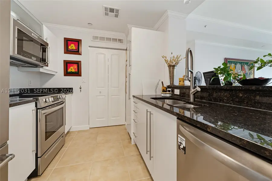 7355 SW 89th St #423N, Miami, FL 33156 - #2