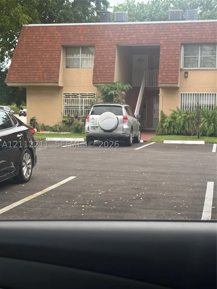 200 NW 107th Ave #201, Miami, FL 33172 - #2