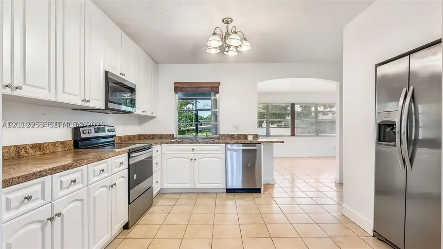 500 NW 96th Ter, Pembroke Pines, FL 33024 - #3