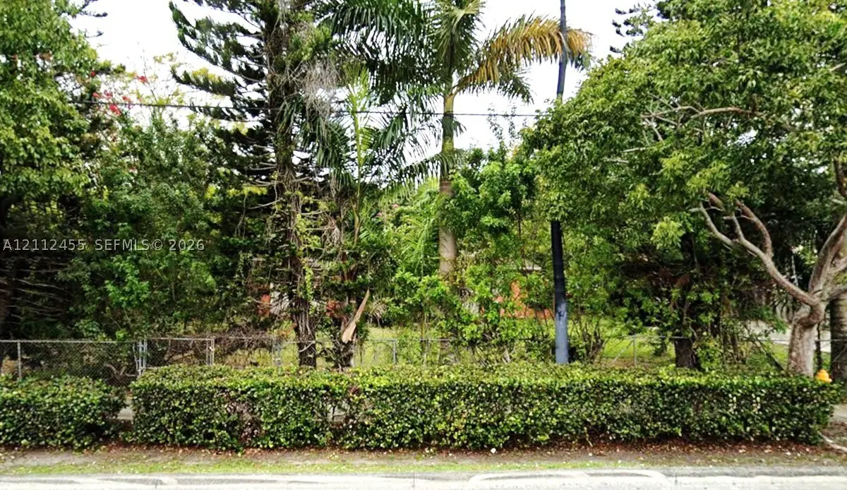 330 NW 127th Ave, Miami, FL 33182 - #1