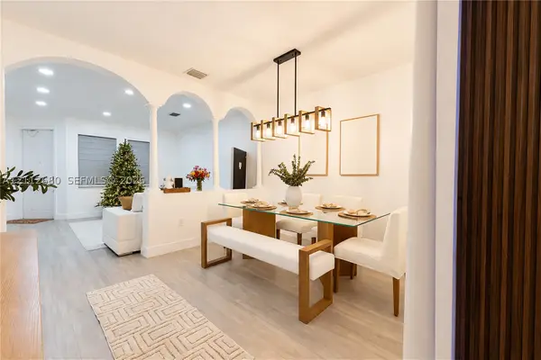 890 SW 154th Path, Miami, FL 33194