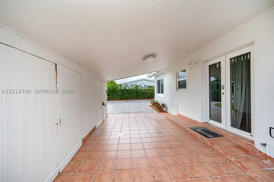 8841 SW 20th St, Miami, FL 33165 - #3