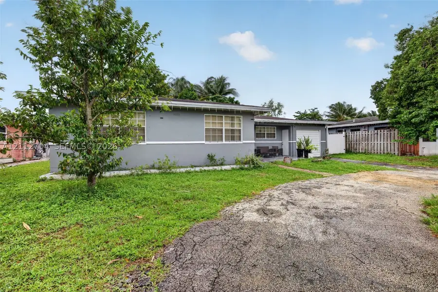 4332 NW 2nd St, Plantation, FL 33317 - #3