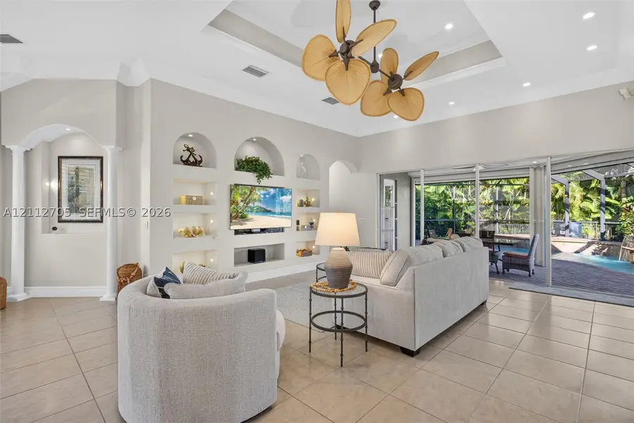 15600 Catalpa Cove Dr, Iona, FL 33908 - #2