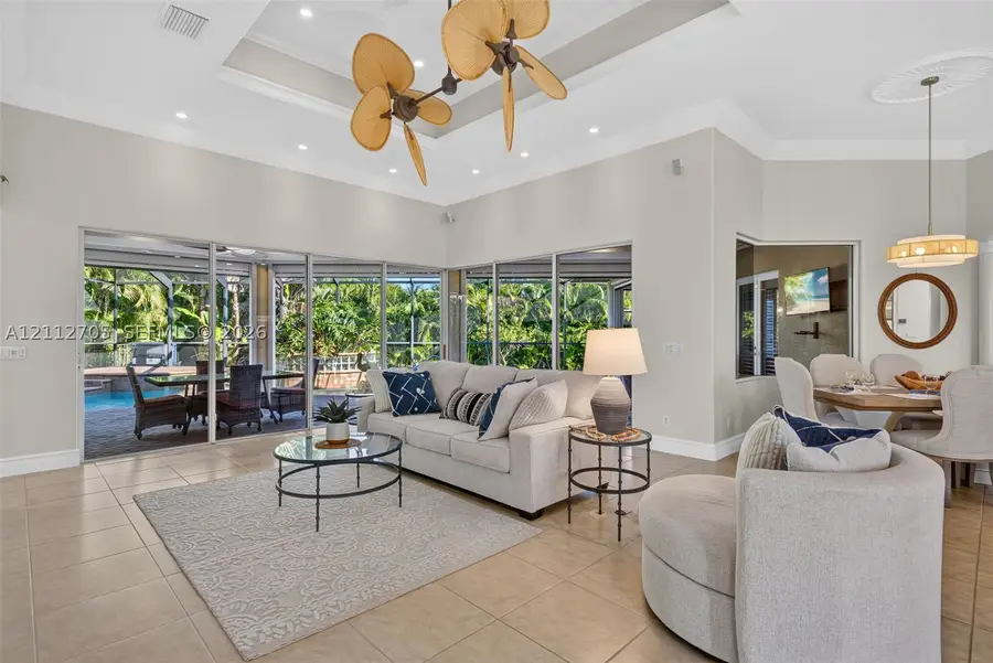 15600 Catalpa Cove Dr, Iona, FL 33908 - #3
