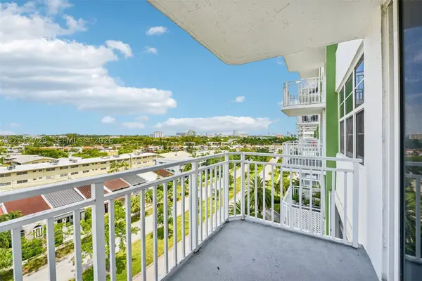 2100 Sans Souci Blvd #B706, North Miami, FL 33181