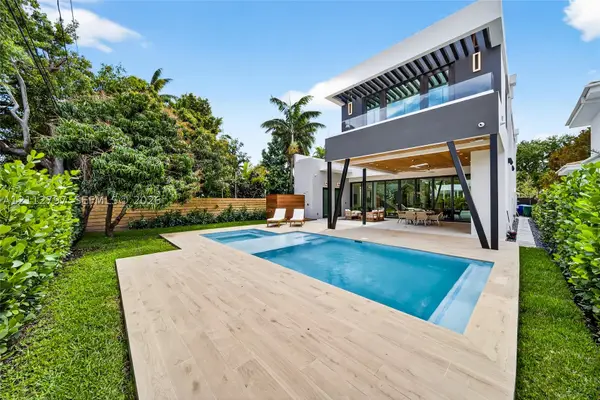 609 SW 24th Rd, Miami, FL 33129
