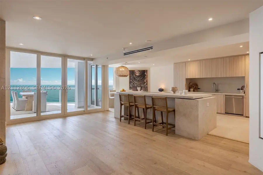 6767 Collins Ave #2206, Miami Beach, FL 33141 - #3