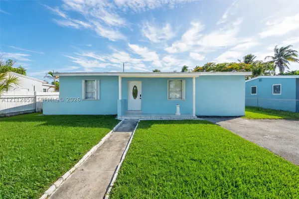 1207 Chateau Park Dr, Fort Lauderdale, FL 33311