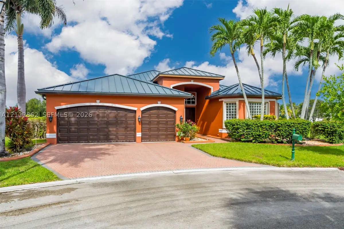 3900 SW 195th Ter, Miramar, FL 33029 - #1