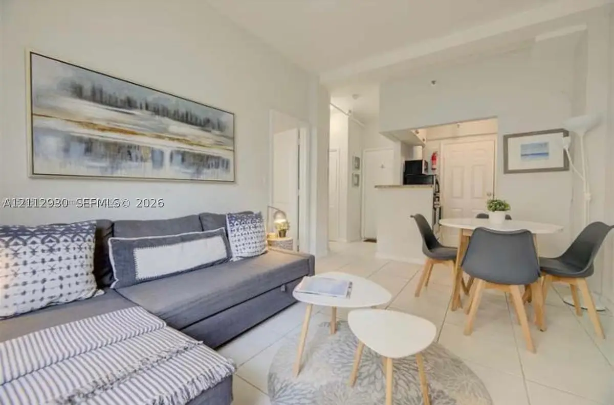 3030 Collins Ave #1G, Miami Beach, FL 33140 - #1