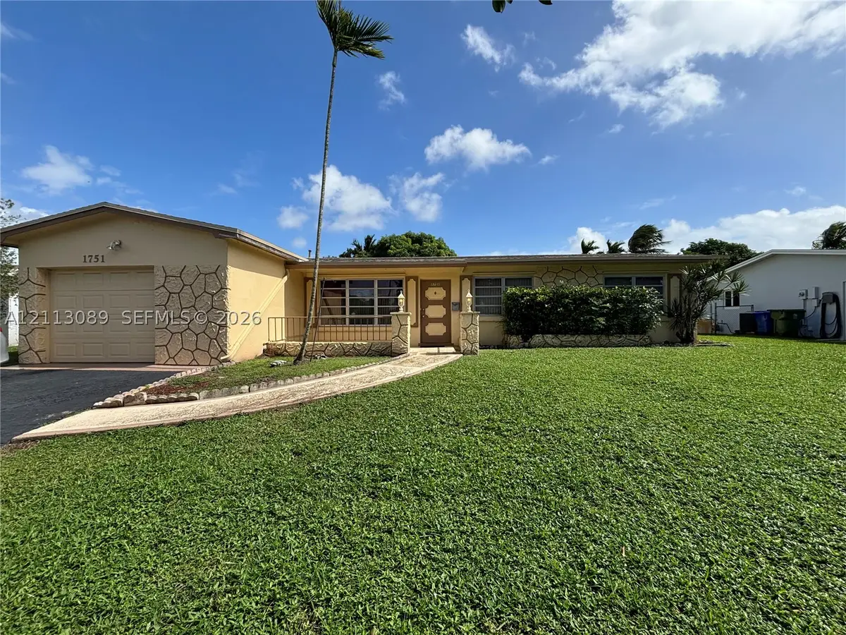 1751 NW 88th Ter, Pembroke Pines, FL 33024 - #1