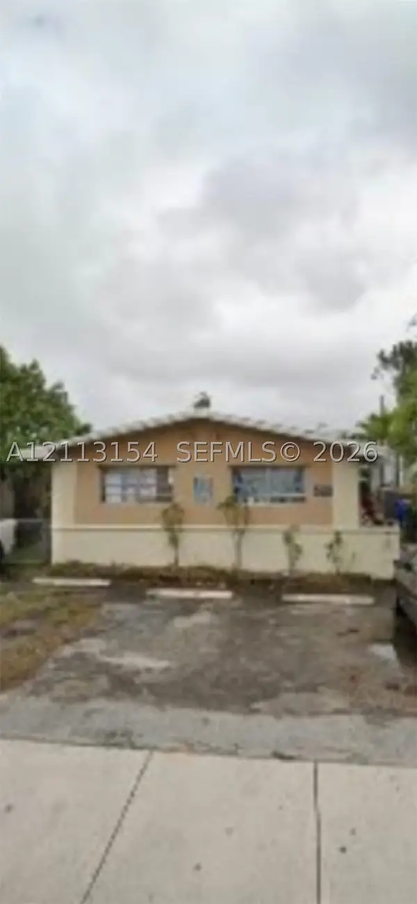 3221 W Flagler St, Miami, FL 33135