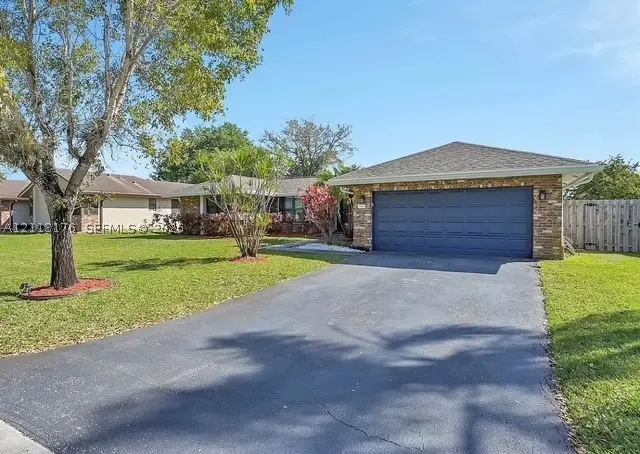 4391 NW 112th Ave, Coral Springs, FL 33065 - #1