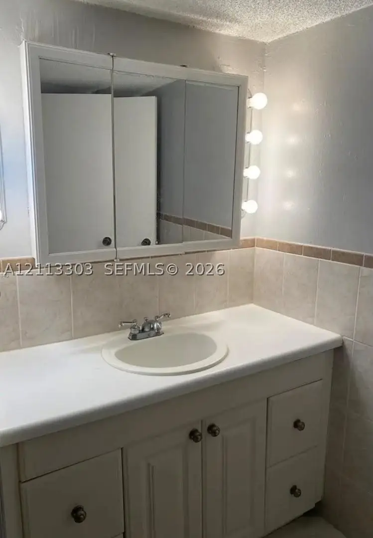 Address Withheld By Seller, Lauderdale Lakes, FL 33313 - #2