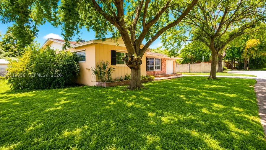 10680 SW 96th St, Miami, FL 33176 - #3