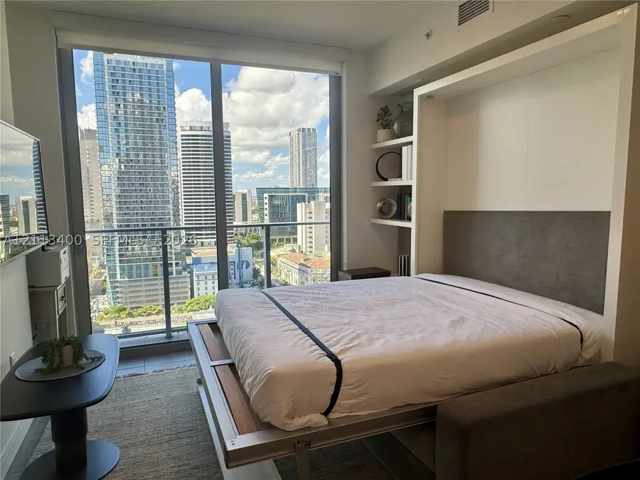 227 NE 2nd St #2105, Miami, FL 33132 - #3