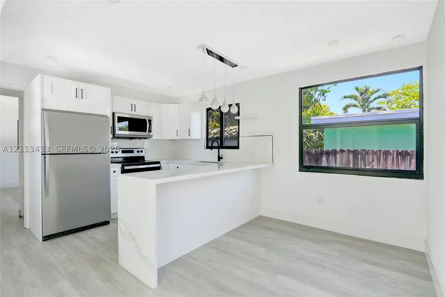 2454 Garfield St, Hollywood, FL 33020 - #2