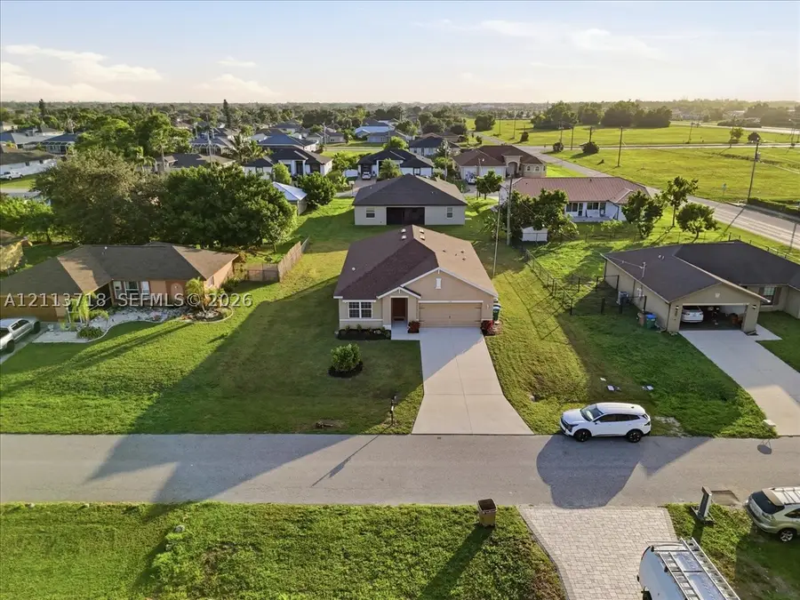 226 NE 9th Ave, Cape Coral, FL 33909 - #3