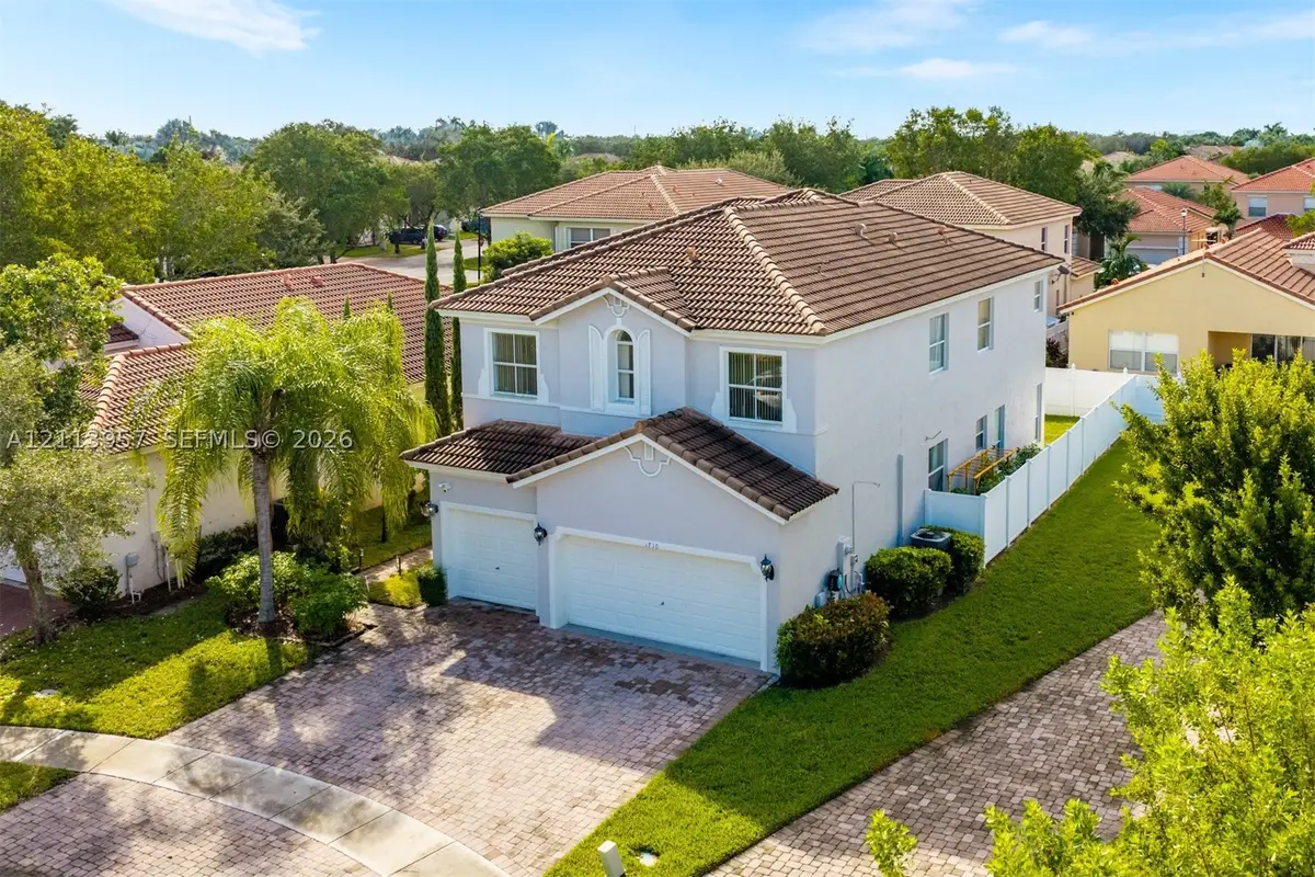 1710 NE 37th Pl, Homestead, FL 33033 - #1