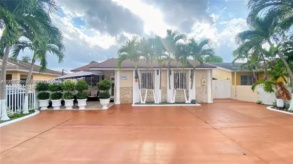 19764 NW 54 Ave, Miami Gardens, FL 33055