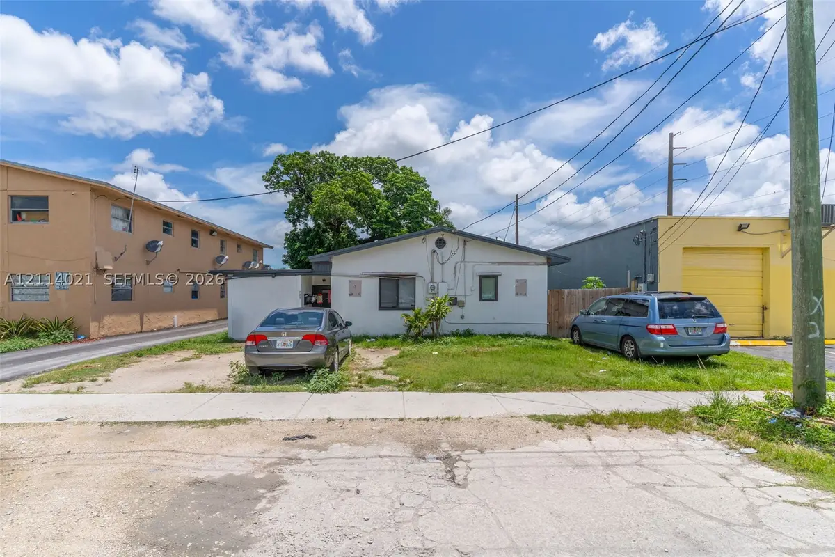 725 SW 1st Ave, Homestead, FL 33030 - #1