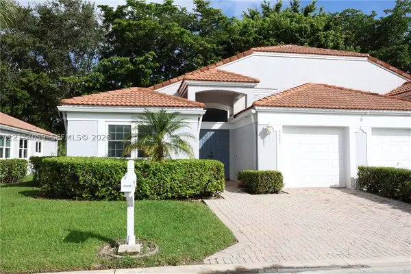 8023 N Tranquility Lake Dr, Delray Beach, FL 33446