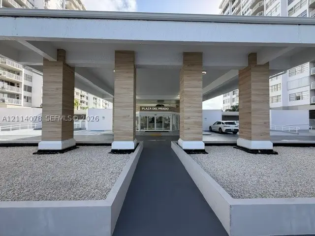 18061 Biscayne Blvd #904, Aventura, FL 33160 - #3