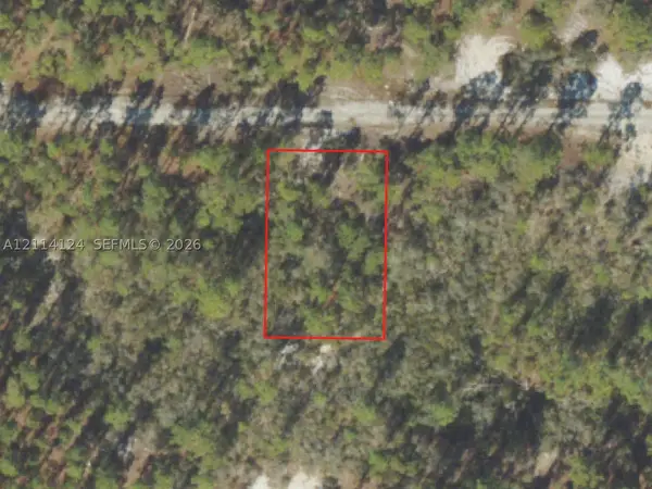 419 Surrender Ave, Lake Placid, FL 33852