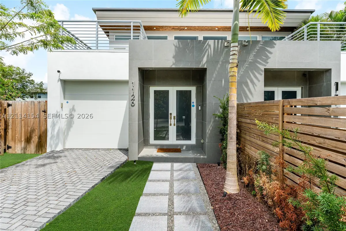 1126 NE 2nd Ave, Fort Lauderdale, FL 33304 - #1