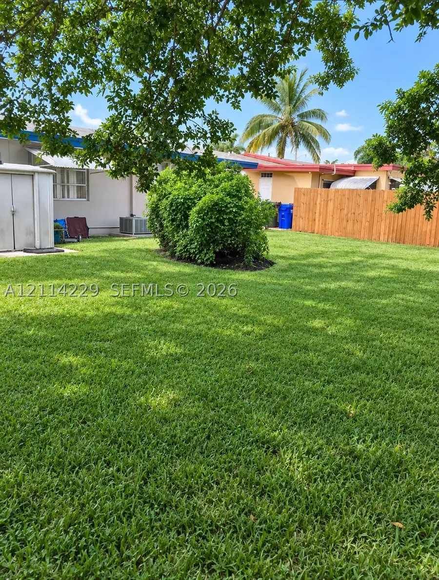 7900 NW 13th St, Pembroke Pines, FL 33024 - #3