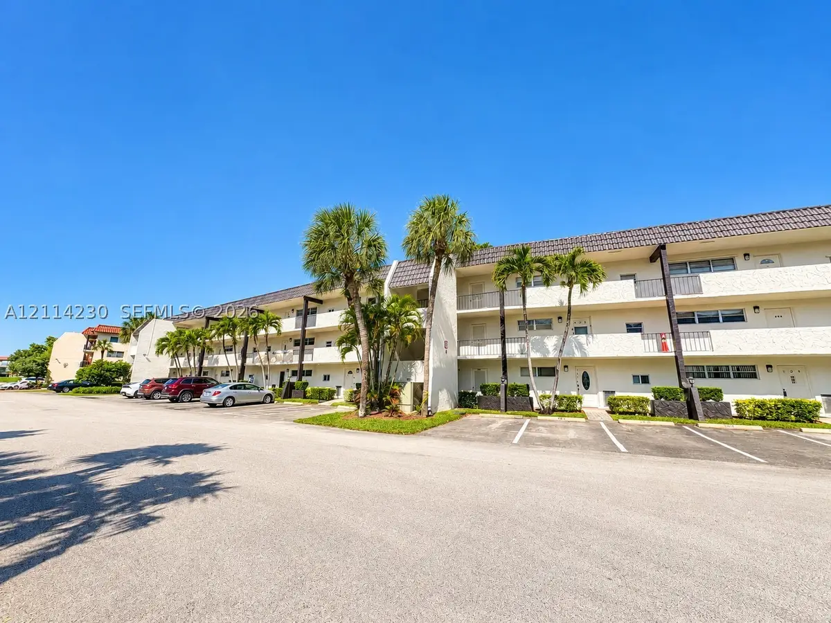 671 S Hollybrook Dr #206, Pembroke Pines, FL 33025 - #1