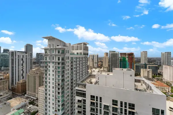 253 NE 2nd St #3706, Miami, FL 33132