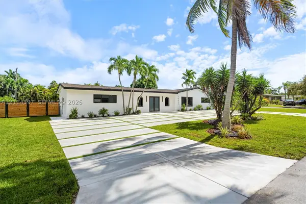 14421 SW 85th Ave, Palmetto Bay, FL 33158