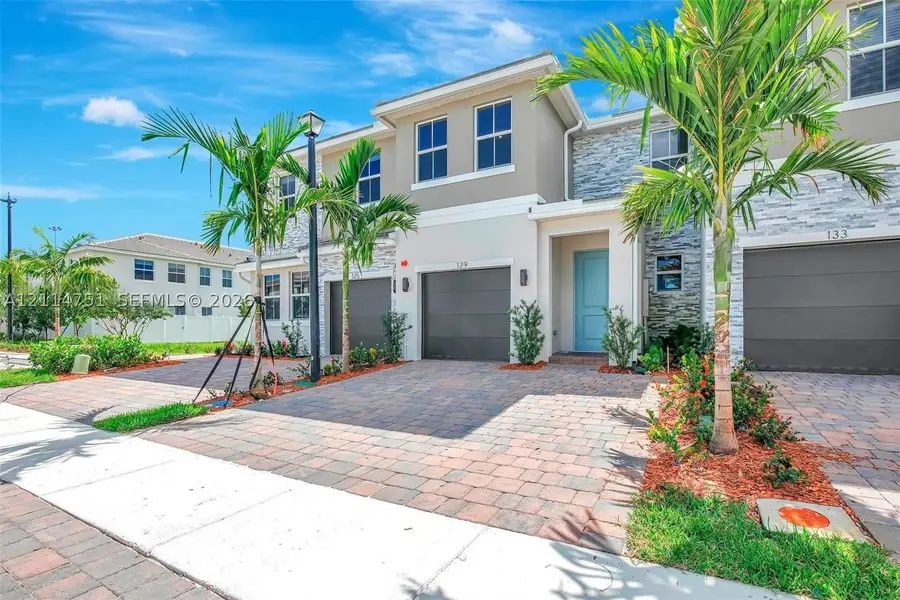 129 SW 171st Way, Pembroke Pines, FL 33027 - #2