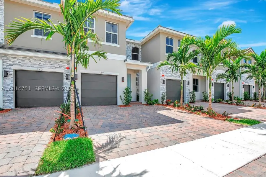 129 SW 171st Way, Pembroke Pines, FL 33027 - #3