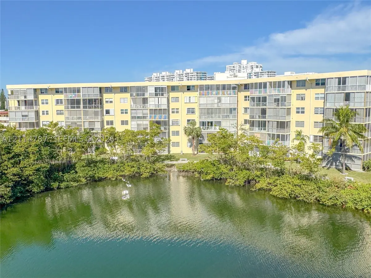 2930 Point East Dr #E109, Aventura, FL 33160 - #1
