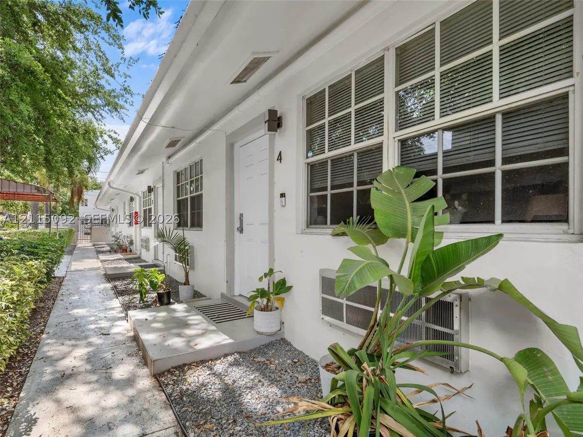 571 NE 67th St, Miami, FL 33138 - #1