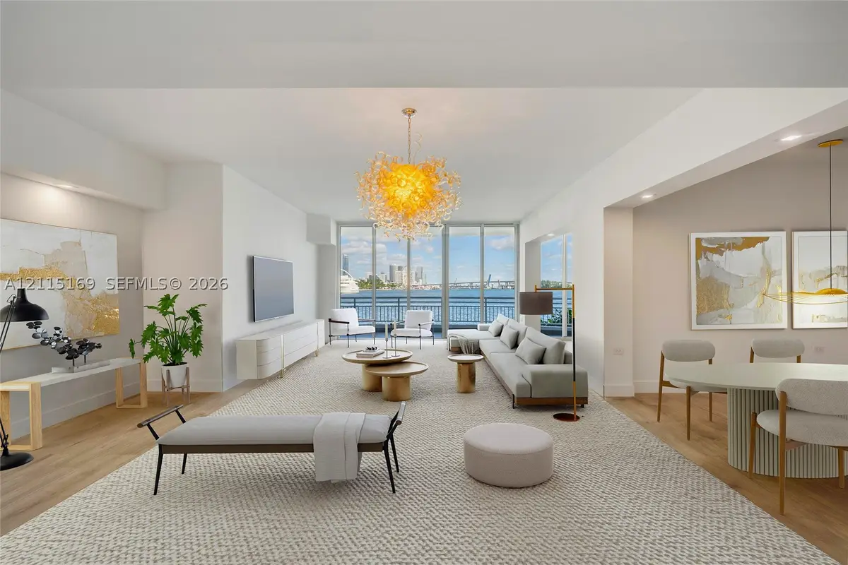 848 Brickell Key Dr #204, Miami, FL 33131 - #1