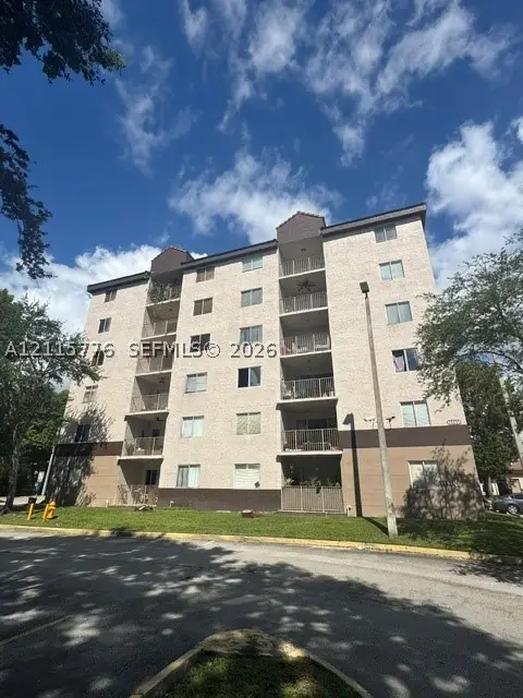15231 SW 80th St #113, Miami, FL 33193 - #1