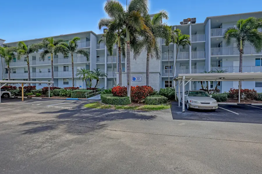 689 NE 6th Court #402, Boynton Beach, FL 33435 - #3