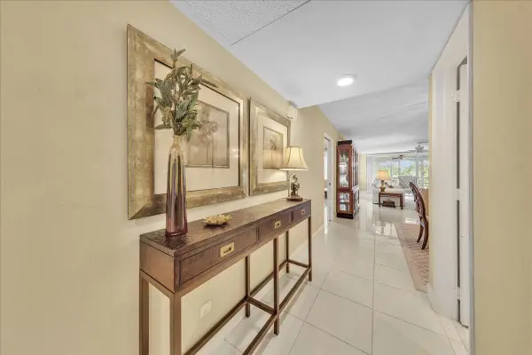 804 Cypress Grove Lane #302, Pompano Beach, FL 33069