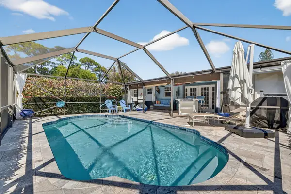 1252 SE Madison Avenue, Stuart, FL 34996