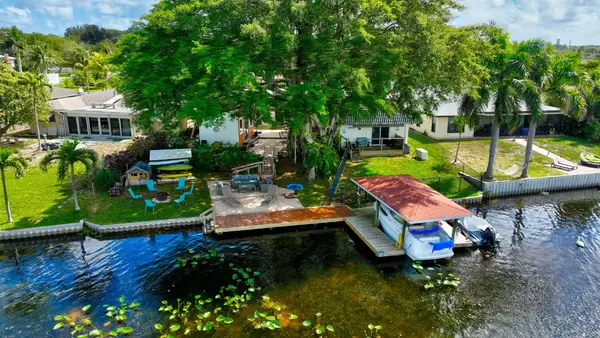 6647 Paul Mar Drive, Lantana, FL 33462