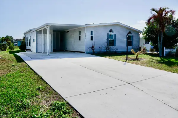 3325 Ironwood Avenue, Port St Lucie, FL 34952