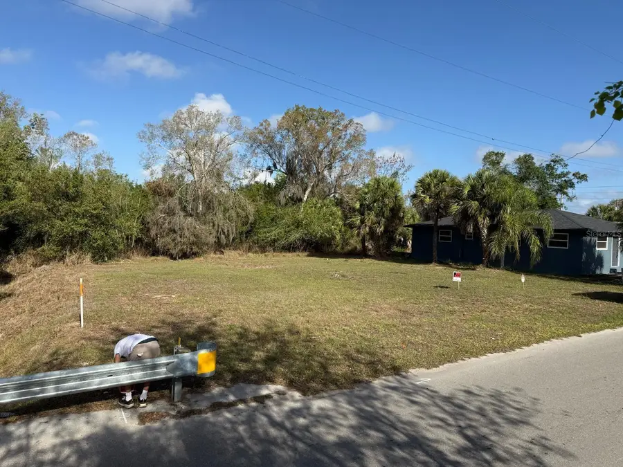 228 Singleton Avenue, Arcadia, FL 34266 - #2