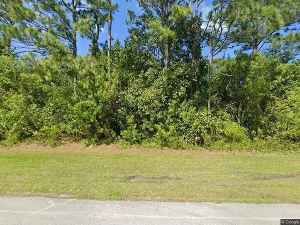 1073 SW Calmar Avenue, Port St Lucie, FL 34953