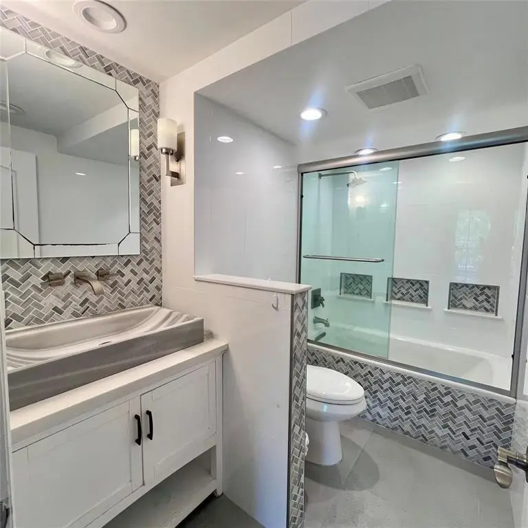 3900 N Hills Drive #208, Hollywood, FL 33021 - #1